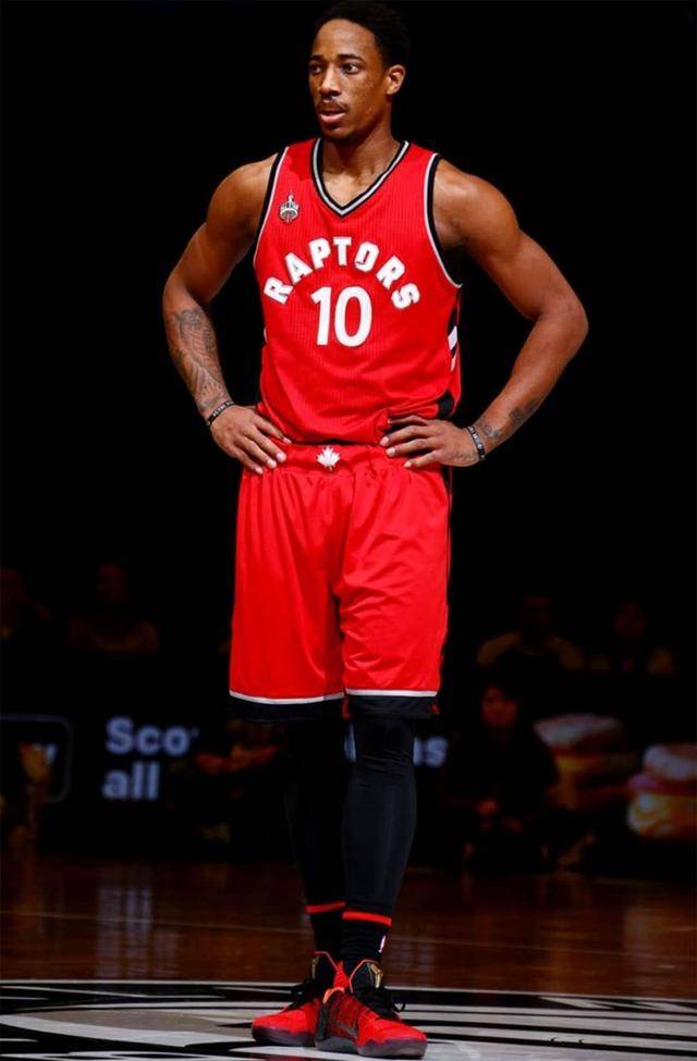 无可撼动的 无可撼动的