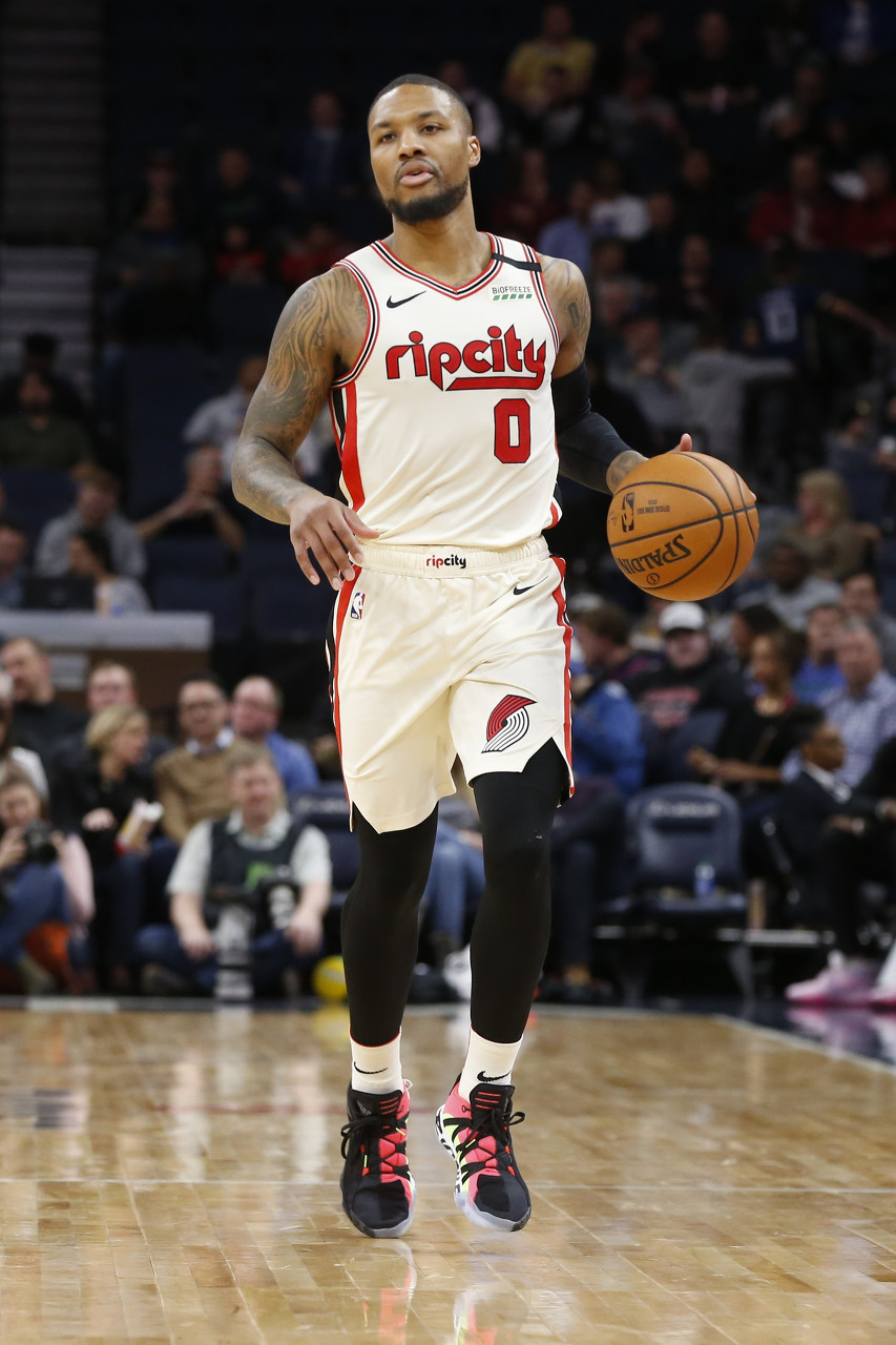 还折射出团 还折射出团